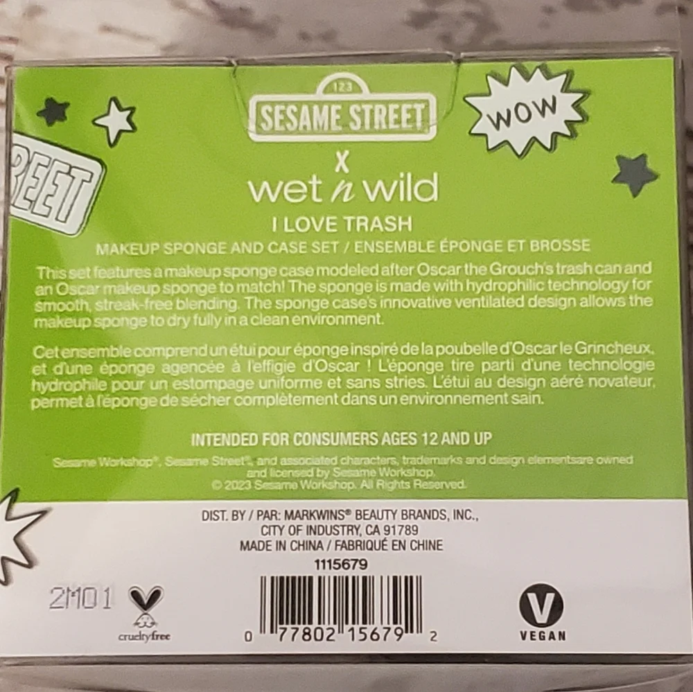 Sesame Street X Wet 'n Wild makeup sponge and case Oscar the Grouch